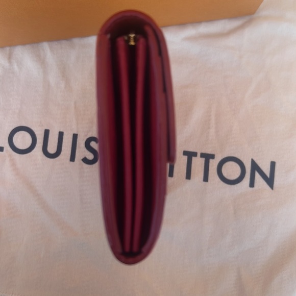 ❤️❤️EUC AUTHENTIC LOUIS VUITTON VERNIS WALLET - Picture 4 of 8